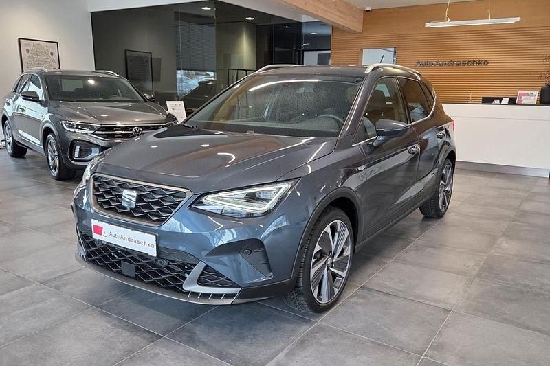 Gebraucht Seat Arona FR 116 PS (85 kW) 2025 Grau SUV