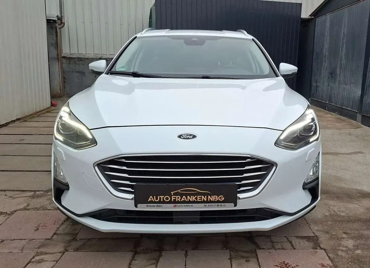 Używany Ford Focus Titanium 120 KM (88 kW) 2019 Biały Kombi