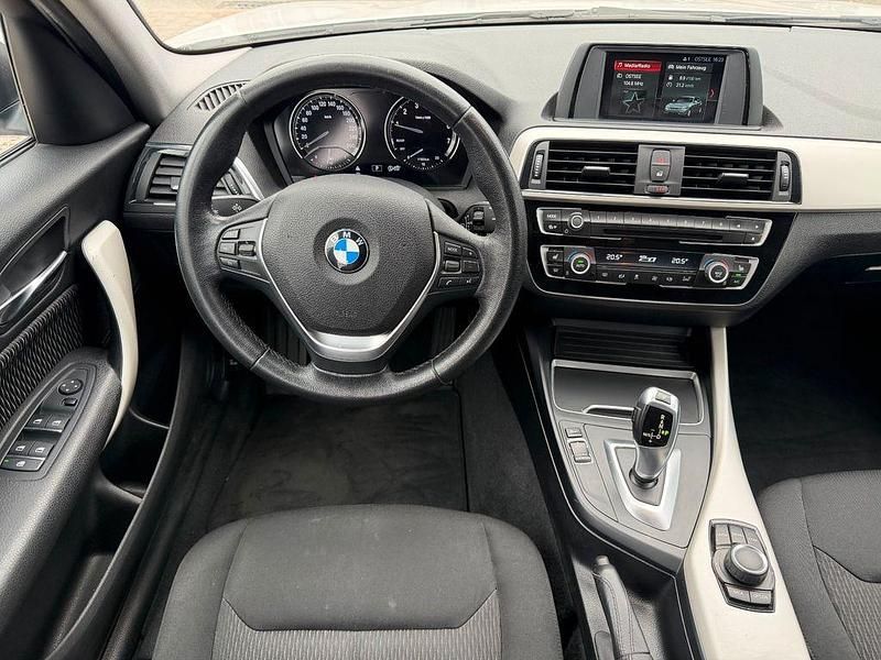 Gebraucht BMW 118 136 PS (100 kW) 2017 Weiß Kleinwagen