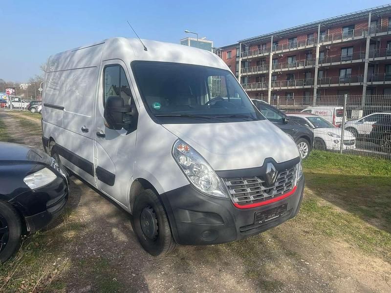 Usado Renault Master 131 HP (96 kW) 2019 Branco Monovolume