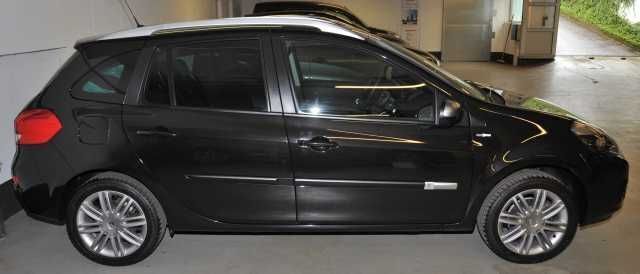 Gebraucht Renault Clio GrandTour Night&Day 75 PS (55 kW) 2011 Schwarz metallic Kombi