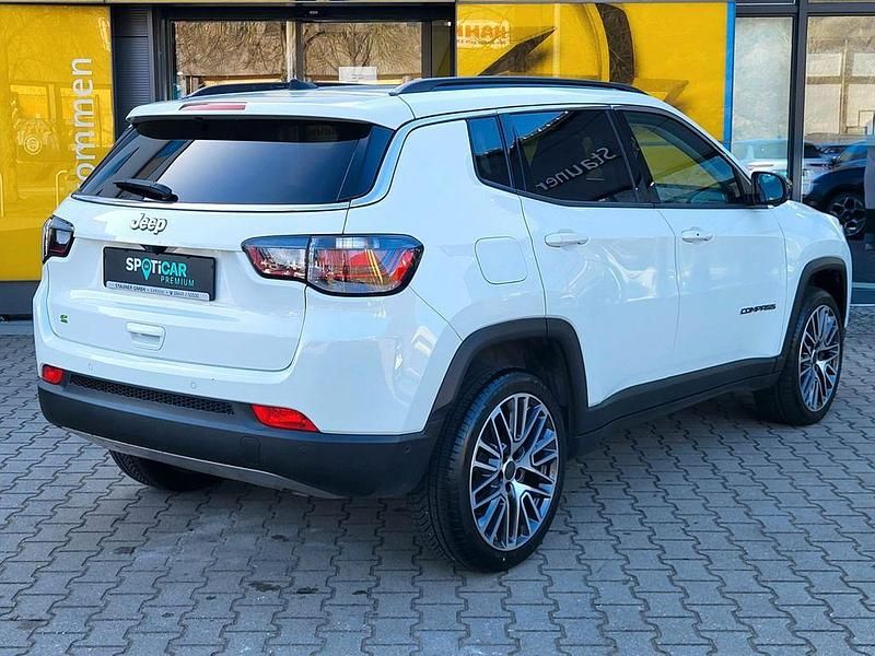 Gebraucht Jeep Compass Limited 131 PS (96 kW) 2024 Alpine white SUV