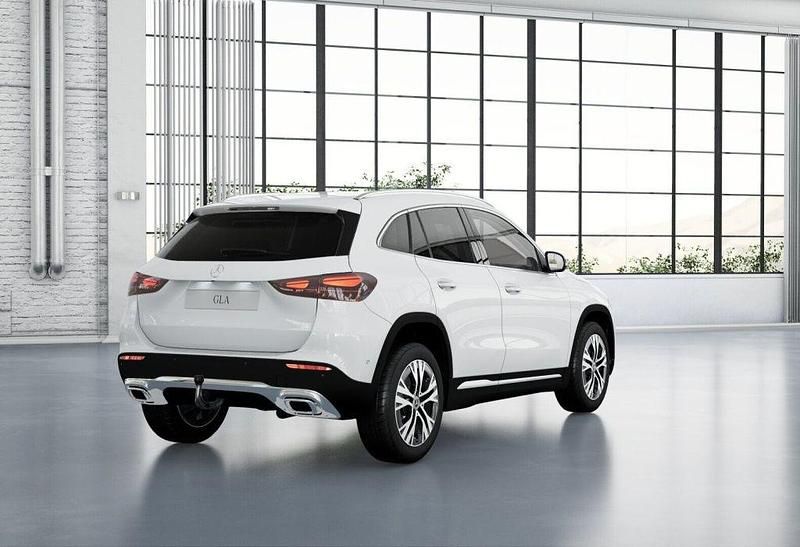 Gebraucht Mercedes GLA200 Progressive 150 PS (110 kW) 2025 Unilack polarweiß SUV