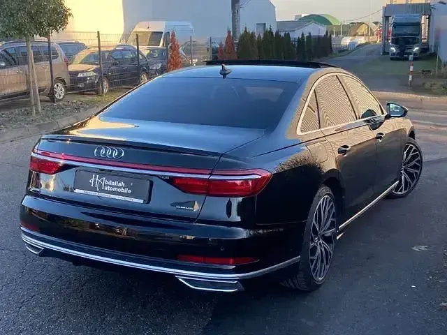 Gebraucht Audi A8 Sport 340 PS (250 kW) 2021 Silber Limousine