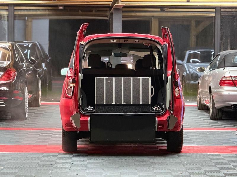 Gebraucht Dacia Logan 75 PS (55 kW) 2011 Rot Kombi