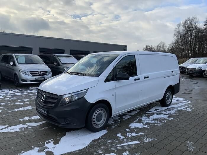 Gebraucht Mercedes Vito 102 PS (75 kW) 2021 Weiß Van