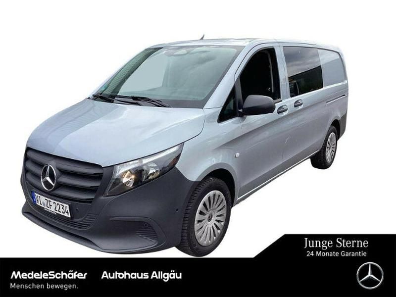 Hightechsilber (metallic) Gebraucht 2024 Mercedes Vito Van | 46.850 € - Bild 1/4
