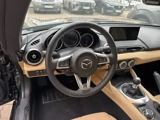 Gebraucht Mazda MX5 Kazari 132 PS (97 kW) 2026 Schwarz Cabrio
