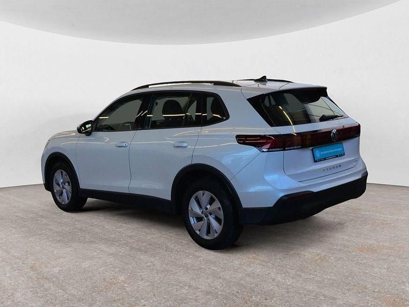 Gebraucht VW Tiguan 131 PS (96 kW) 2025 Weiß SUV