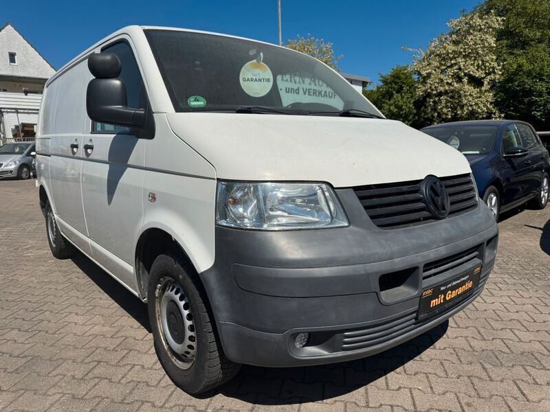 Weiß Gebraucht 2010 VW T5 Van | 8.999 € (Etwas zu teuer) - Bild 1/4