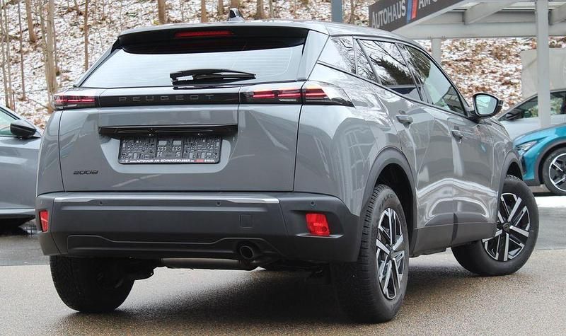 Gebraucht Peugeot 2008 Active 101 PS (74 kW) 2024 Grau SUV