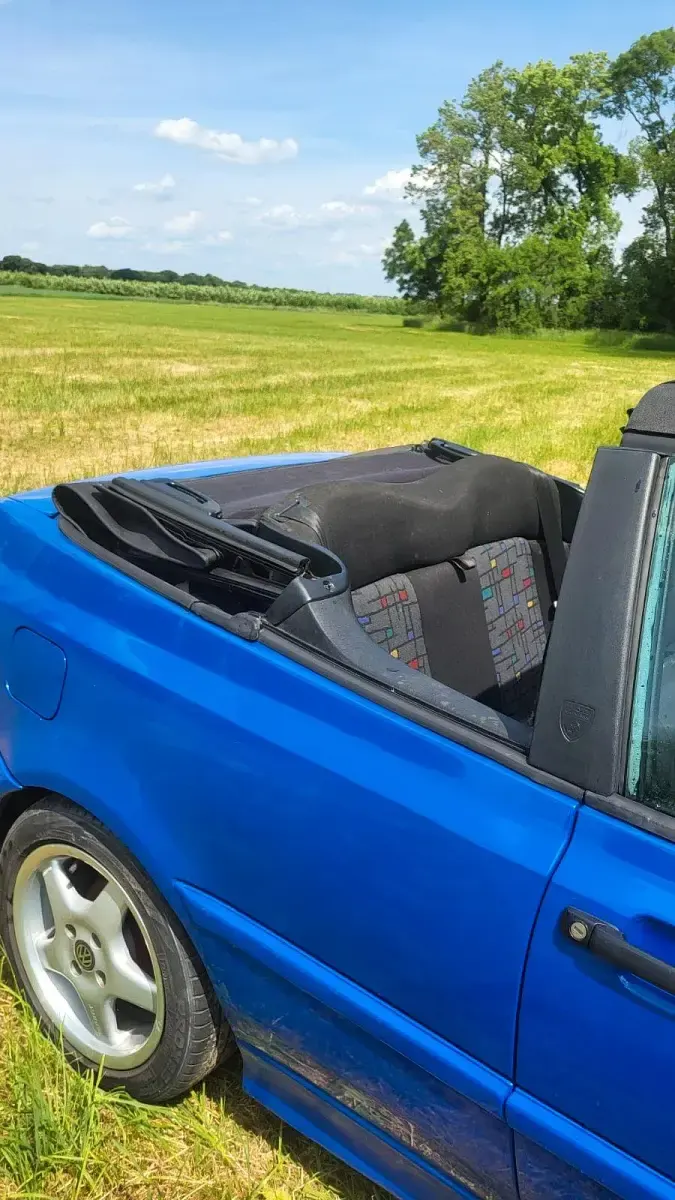 Gebraucht VW Golf Cabriolet 75 PS (55 kW) 1997 Blau Cabrio