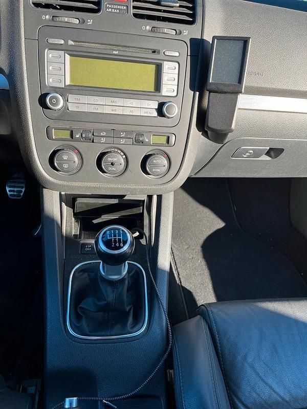 Gebraucht VW Golf GTI 200 PS (147 kW) 2007 Violet Coupé