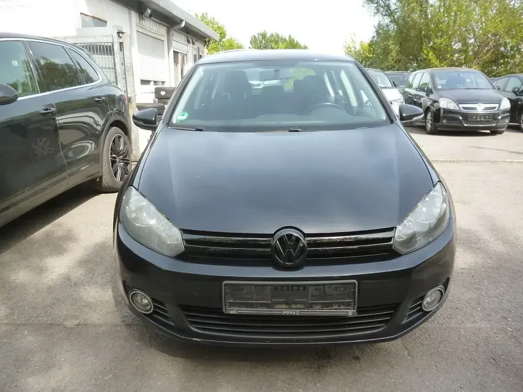 Gebraucht VW Golf VII Trendline 86 PS (63 kW) 2012 Schwarz Limousine