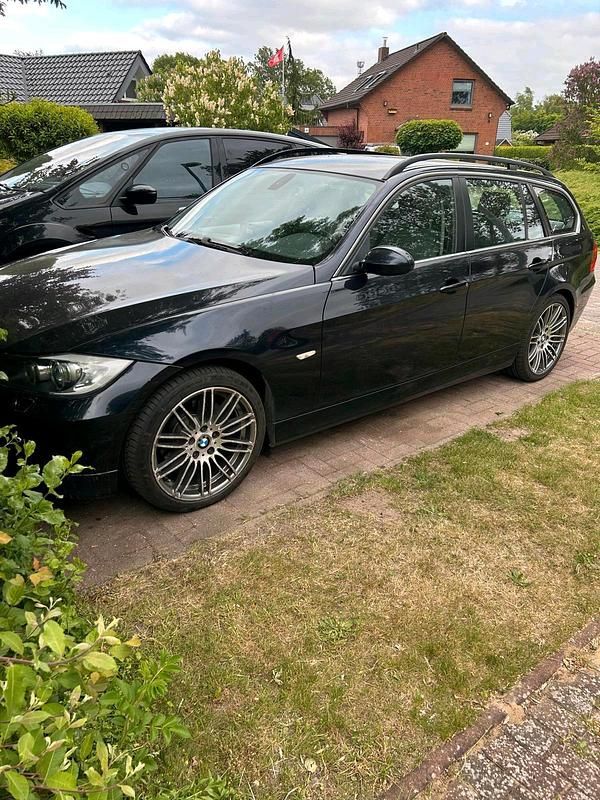 Gebraucht BMW 325 218 PS (160 kW) 2006 Blau Kombi