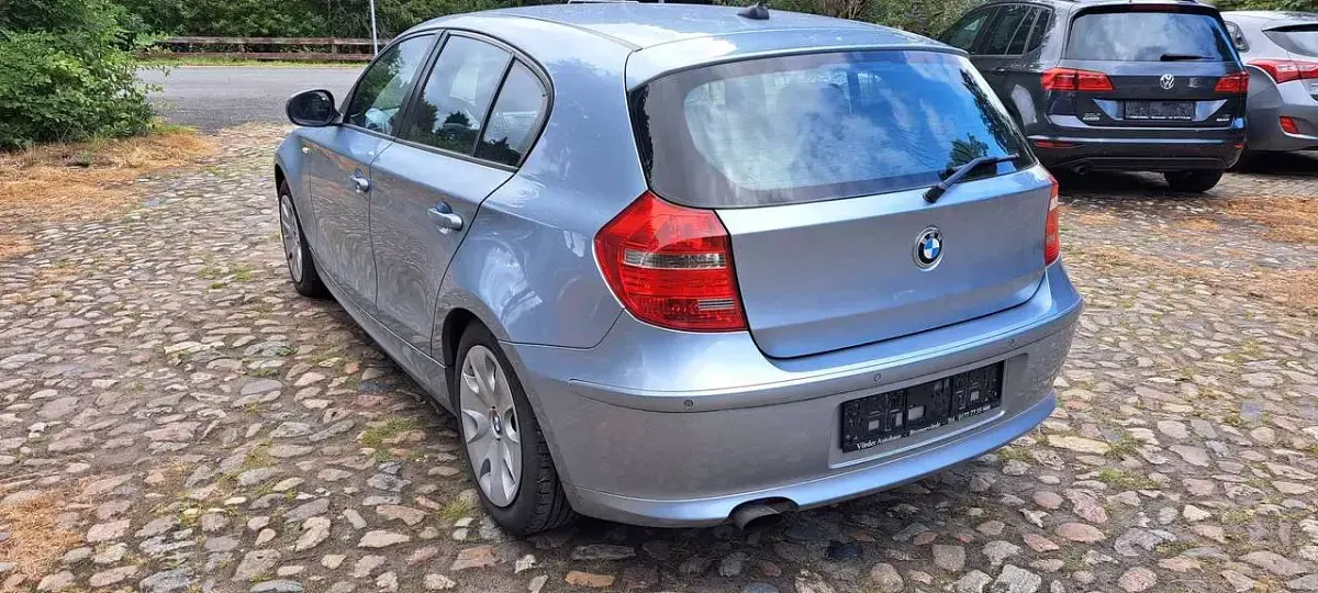 Gebraucht BMW 116 122 PS (89 kW) 2010 Bluewater metallic Kleinwagen