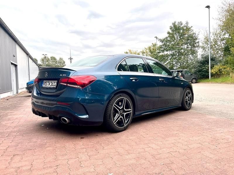 Gebraucht Mercedes A35 AMG AMG 306 PS (225 kW) 2020 Blau Limousine