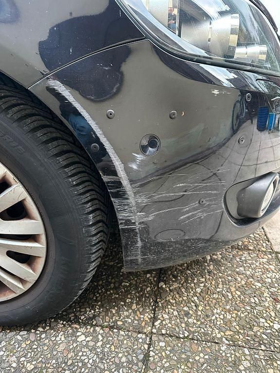 Gebraucht VW Golf Plus Cross Life 105 PS (77 kW) 2014 Schwarz Van / Kleinbus