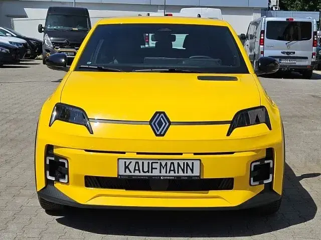 Ny Renault R5 Evolution 110 kW (150 HK) 2026 Gul Hatchback