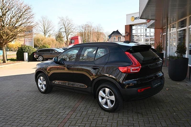 Gebraucht Volvo XC40 156 PS (114 kW) 2018 Schwarz SUV