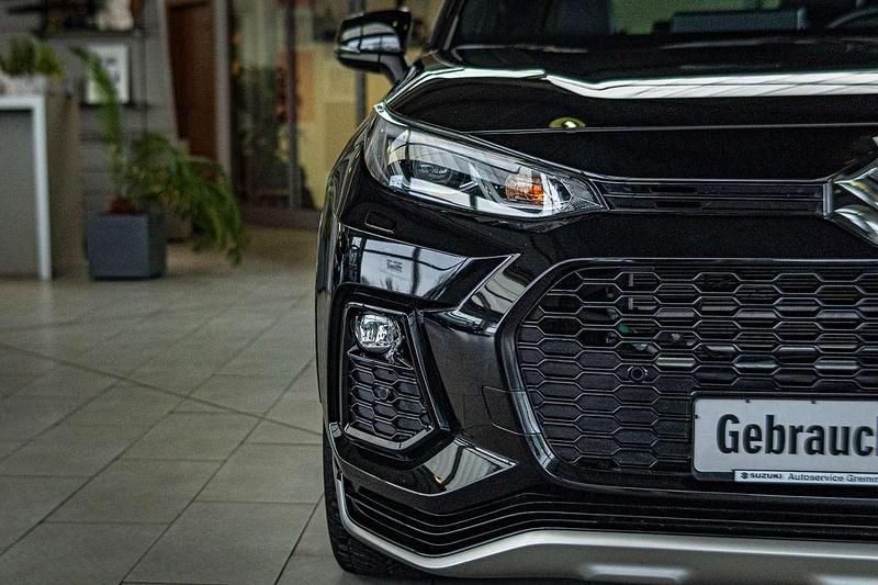 Gebraucht Suzuki Across Comfort+ 185 PS (136 kW) 2023 Attitude black mica metallic SUV