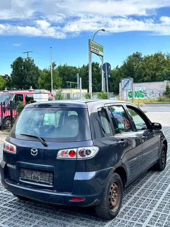 Gebraucht Mazda 2 90 PS (66 kW) 2007 Grau Kleinwagen