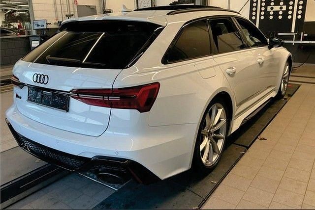 Gebraucht Audi RS6 Ambiente 600 PS (441 kW) 2023 Gletscherweiß metallic Kombi