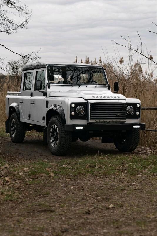 Silber Gebraucht 2014 Land Rover Defender SUV | 51.000 € - Bild 1/4