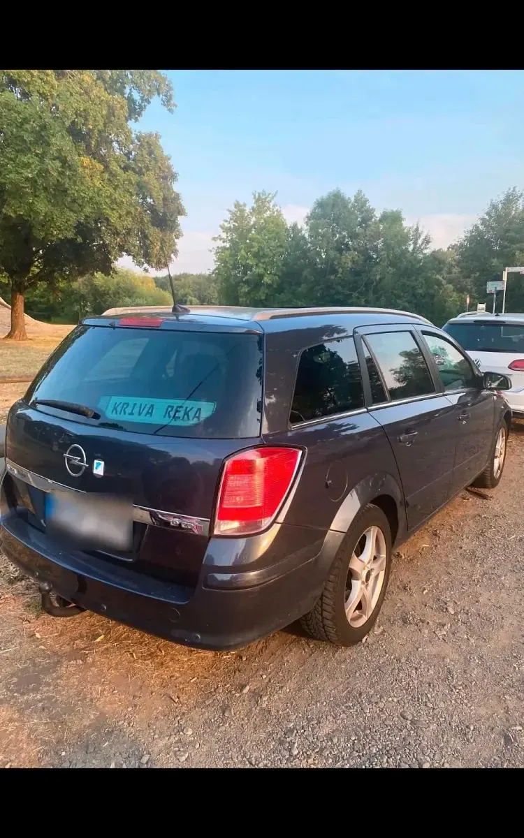 Gebraucht Opel Astra 120 PS (88 kW) 2006 Blau Kombi