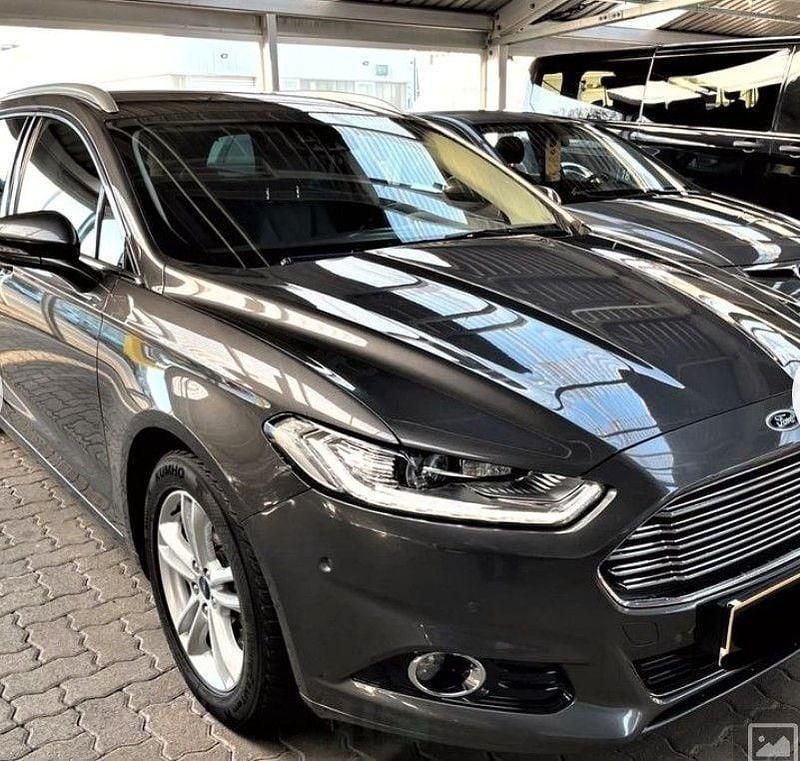 Grau Gebraucht 2016 Ford Mondeo Titanium Kombi | 10.499 € (Superpreis) - Bild 1/4