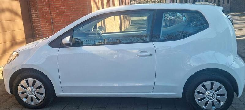 Gebraucht VW up! move up! 75 PS (55 kW) 2019 Weiß Kleinwagen