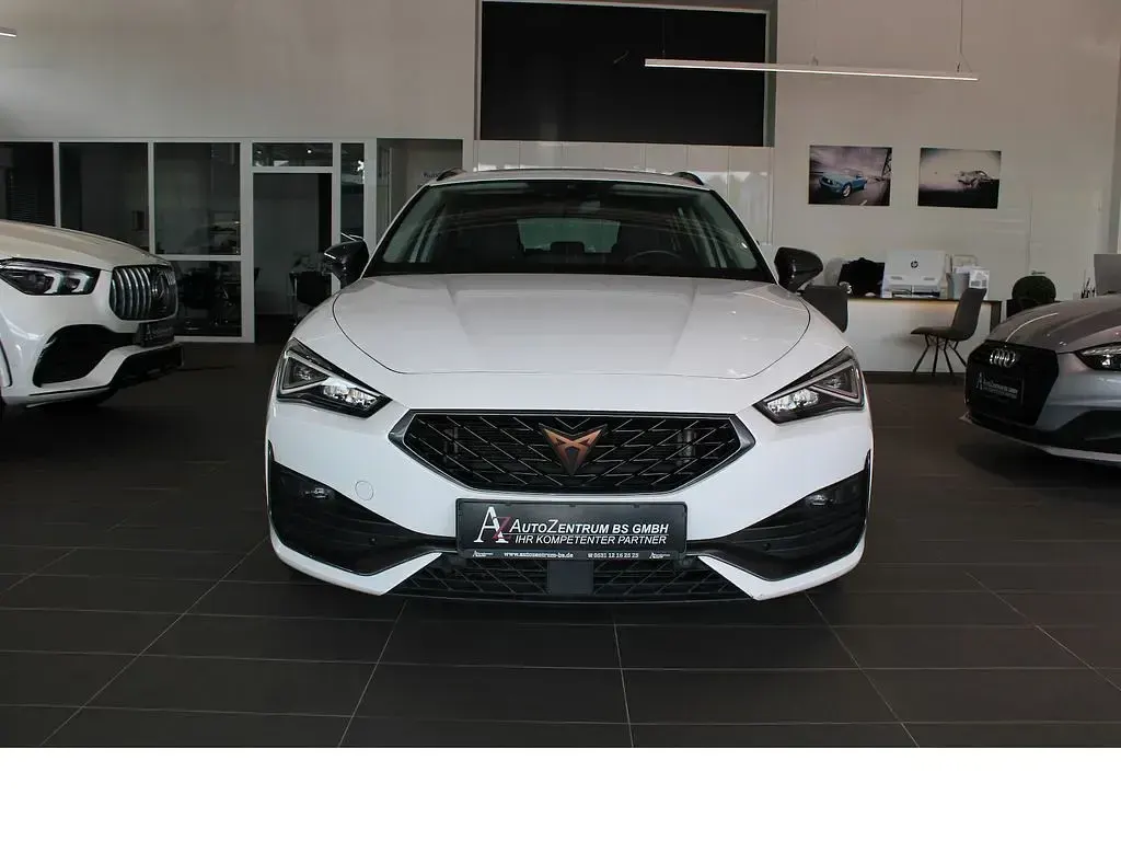 Usata Cupra Leon 150 CV (110 kW) 2024 Bianco Berlina