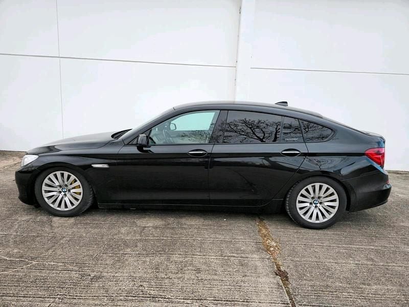 Schwarz Gebraucht 2010 BMW 535 Gran Turismo Kombi | 7.777 € (Superpreis) - Bild 1/4