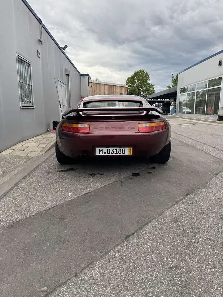 Gebraucht Porsche 928 310 PS (228 kW) 1986 Rot Coupé