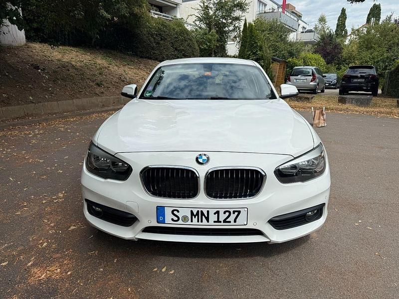 Gebraucht BMW 118 136 PS (100 kW) 2018 Weiß Kleinwagen