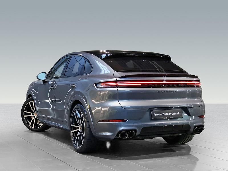 Gebraucht Porsche Cayenne GTS Sport 500 PS (367 kW) 2025 Blau SUV