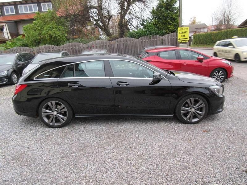 Gebraucht Mercedes CLA220 Shooting Brake 177 PS (130 kW) 2016 Other Kombi