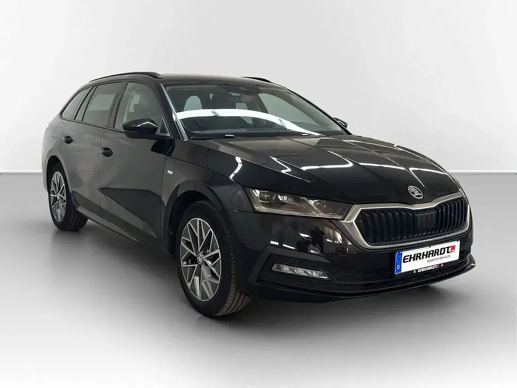 Gebraucht Skoda Octavia Tour 150 PS (110 kW) 2023 Schwarz Kombi