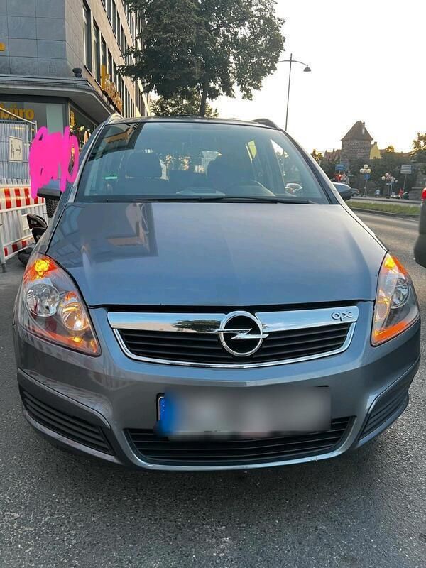 Grau Gebraucht 2005 Opel Zafira Van / Kleinbus | 3.949 € (Fairer Preis) - Bild 1/4