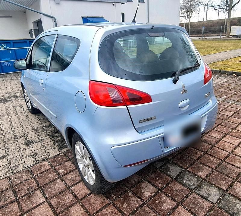 Gebraucht Mitsubishi Colt 85 PS (62 kW) 2008 Blau Kleinwagen