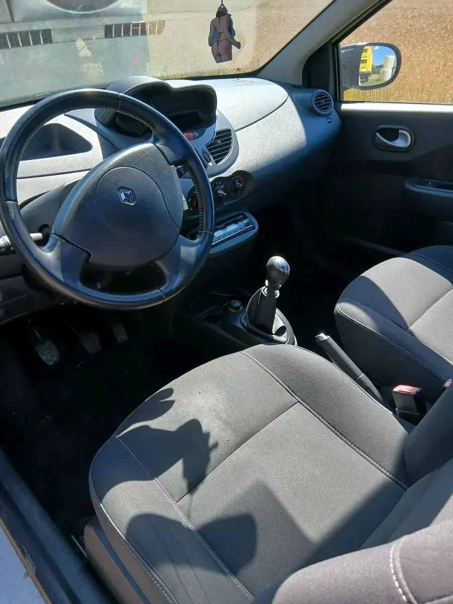 Gebraucht Renault Twingo 74 PS (54 kW) 2011 Weiß Kleinwagen