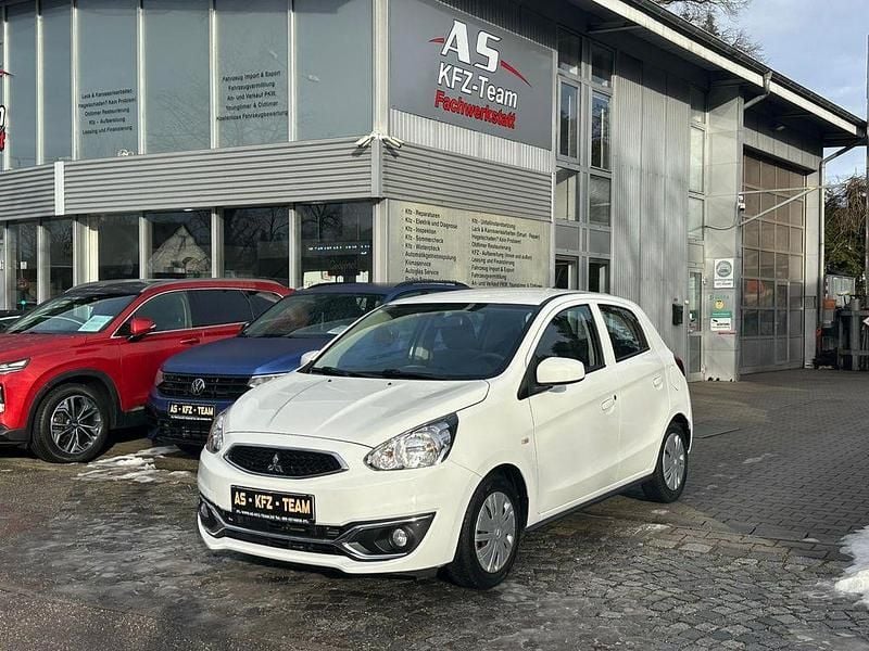 Gebraucht Mitsubishi Space Star Active 71 PS (52 kW) 2020 Weiß Limousine