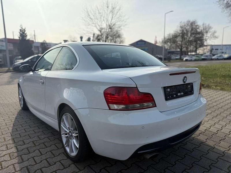 Gebraucht BMW 120 Coupé M Sport 177 PS (130 kW) 2009 Weiß Coupé