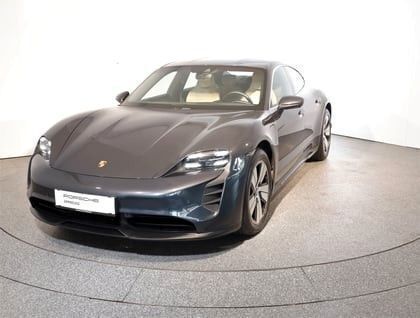 Grau Gebraucht 2020 Porsche Taycan 4S Limousine | 59.900 € (Fairer Preis) - Bild 1/4