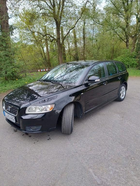 Gebraucht Volvo V50 109 PS (80 kW) 2009 Schwarz Kombi