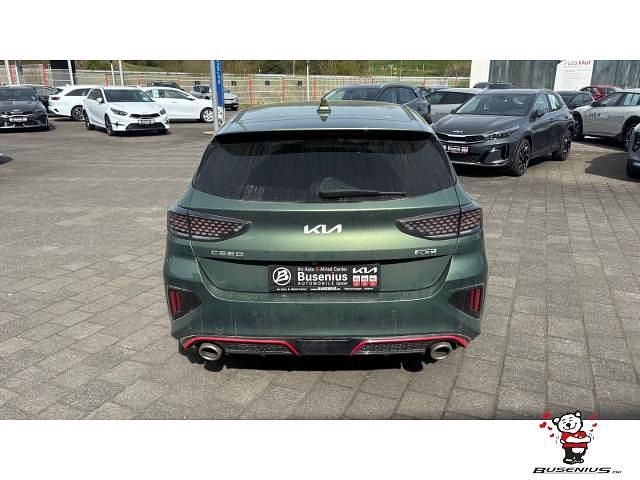 Używany Kia Ceed GT 204 KM (150 kW) 2023 Zielony Hatchback