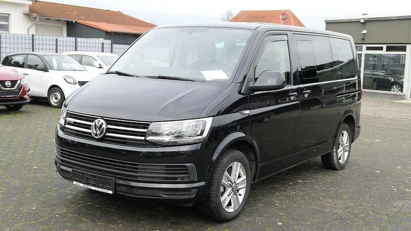 Schwarz Gebraucht 2017 VW Multivan Comfortline Van | 32.190 € (Fairer Preis) - Bild 1/4