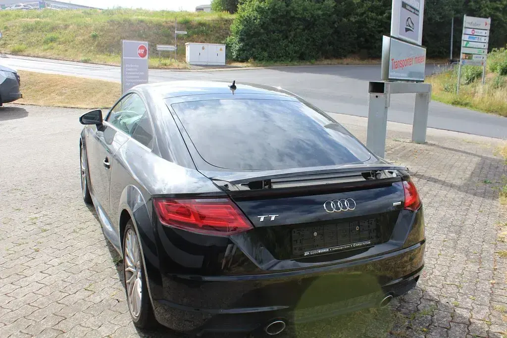 Gebraucht Audi TT Comfort 184 PS (135 kW) 2017 Schwarz Coupé