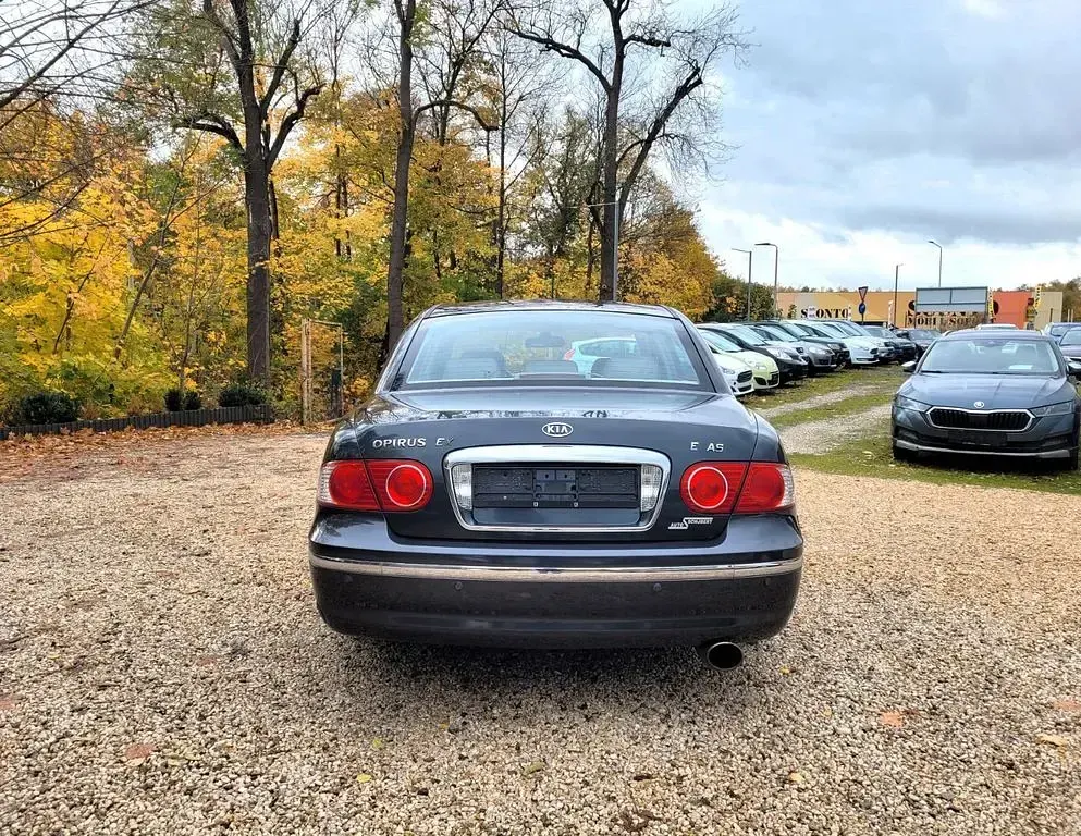 Gebraucht Kia Opirus 203 PS (149 kW) 2005 Carbongrau Limousine