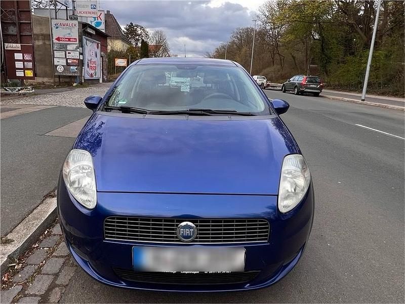 Gebraucht Fiat Punto Dynamic 95 PS (69 kW) 2007 Blau Kleinwagen